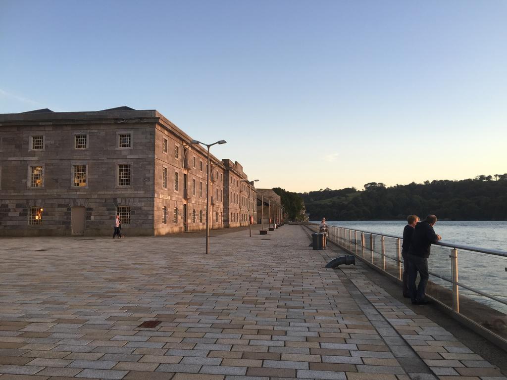 Mayflower Apartments, Royal William Yard Плимът Екстериор снимка