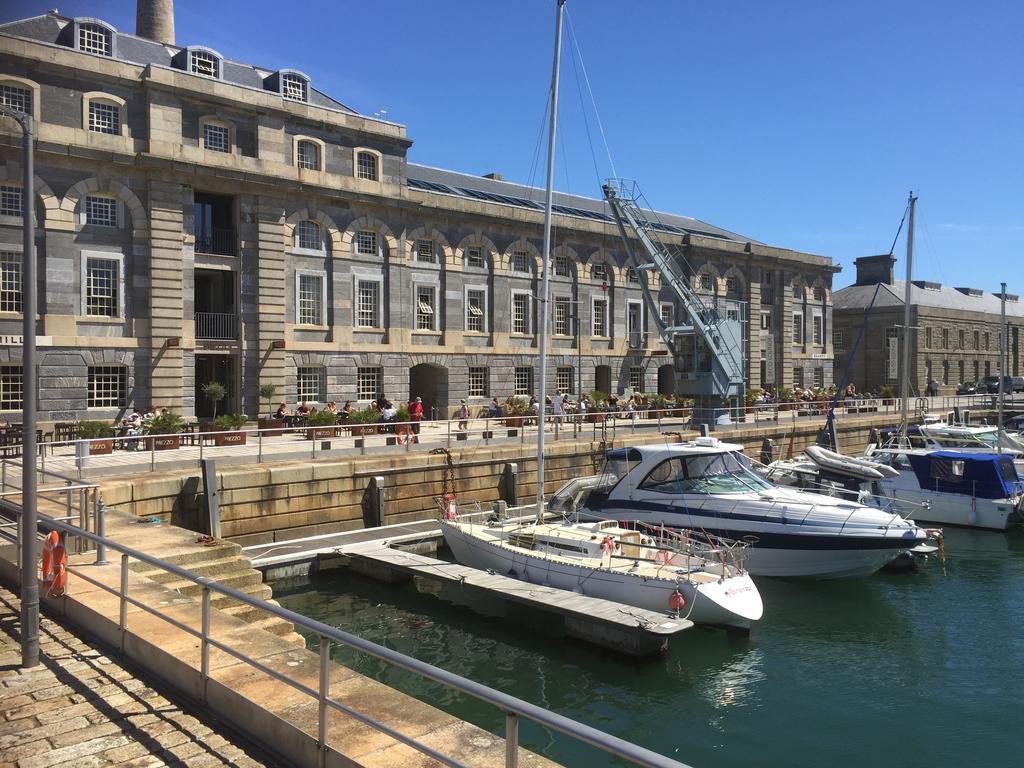 Mayflower Apartments, Royal William Yard Плимът Екстериор снимка